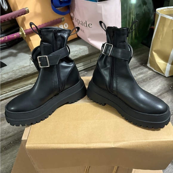 NEW Platform Mini Pouch Boots - Picture 3 of 5